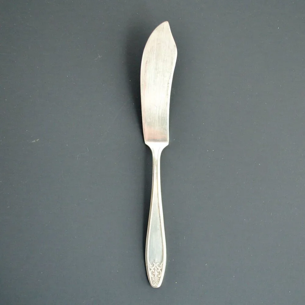 William Rogers & Son AA Pat 77349 Butter Knife Silverplate